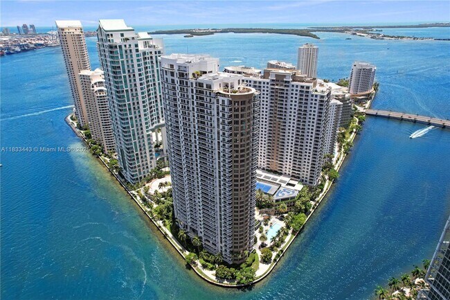 Building Photo - 801 Brickell Key Blvd
