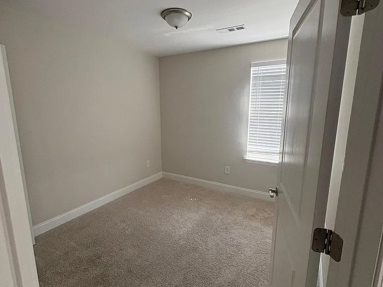 Building Photo - 2016 Cavell Ln