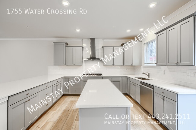 Building Photo - 1755 Water Xing Rd