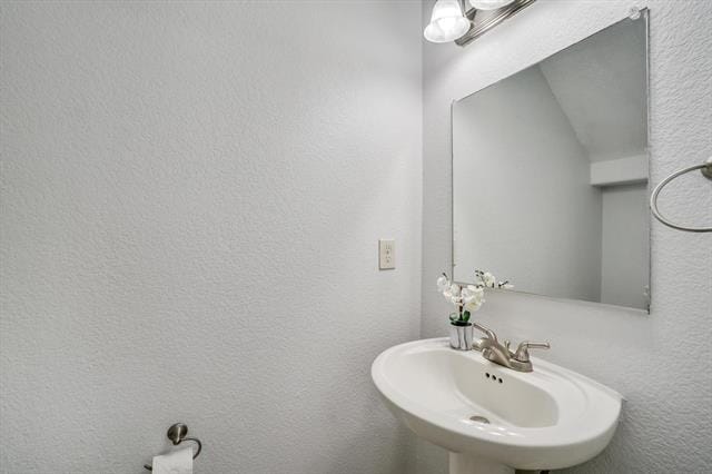 Building Photo - 1545 Cozy Dr