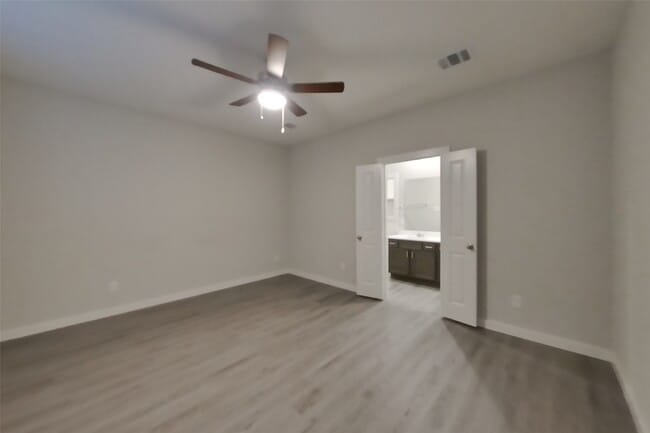 Building Photo - 23607 Gibson Frst Dr