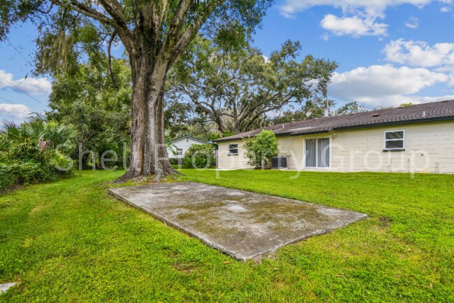 Building Photo - 16901 Melba Ln