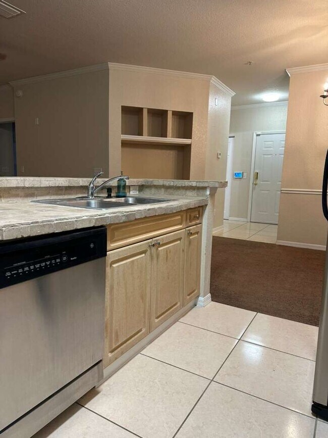 Building Photo - for Rent