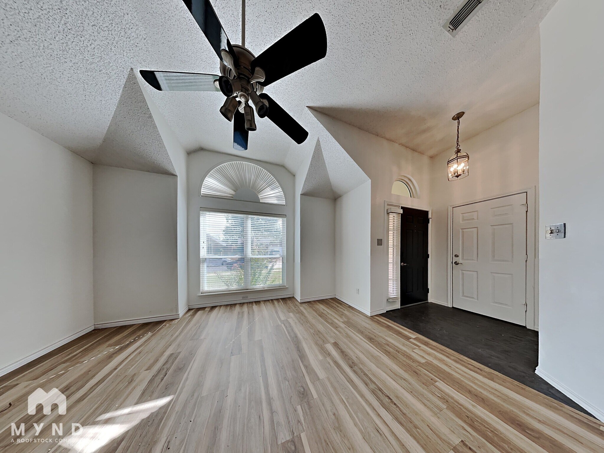 Building Photo - 951 Freshwood Ct
