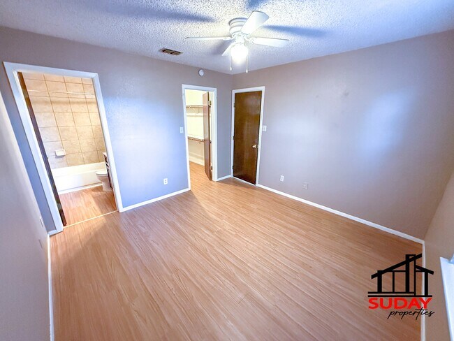 Building Photo - 209-209 Fletcher Dr