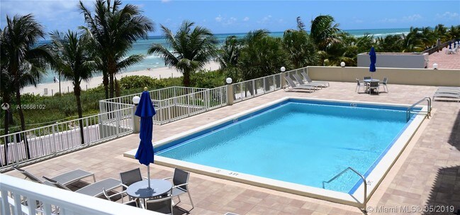 Building Photo - 6061 Collins Ave