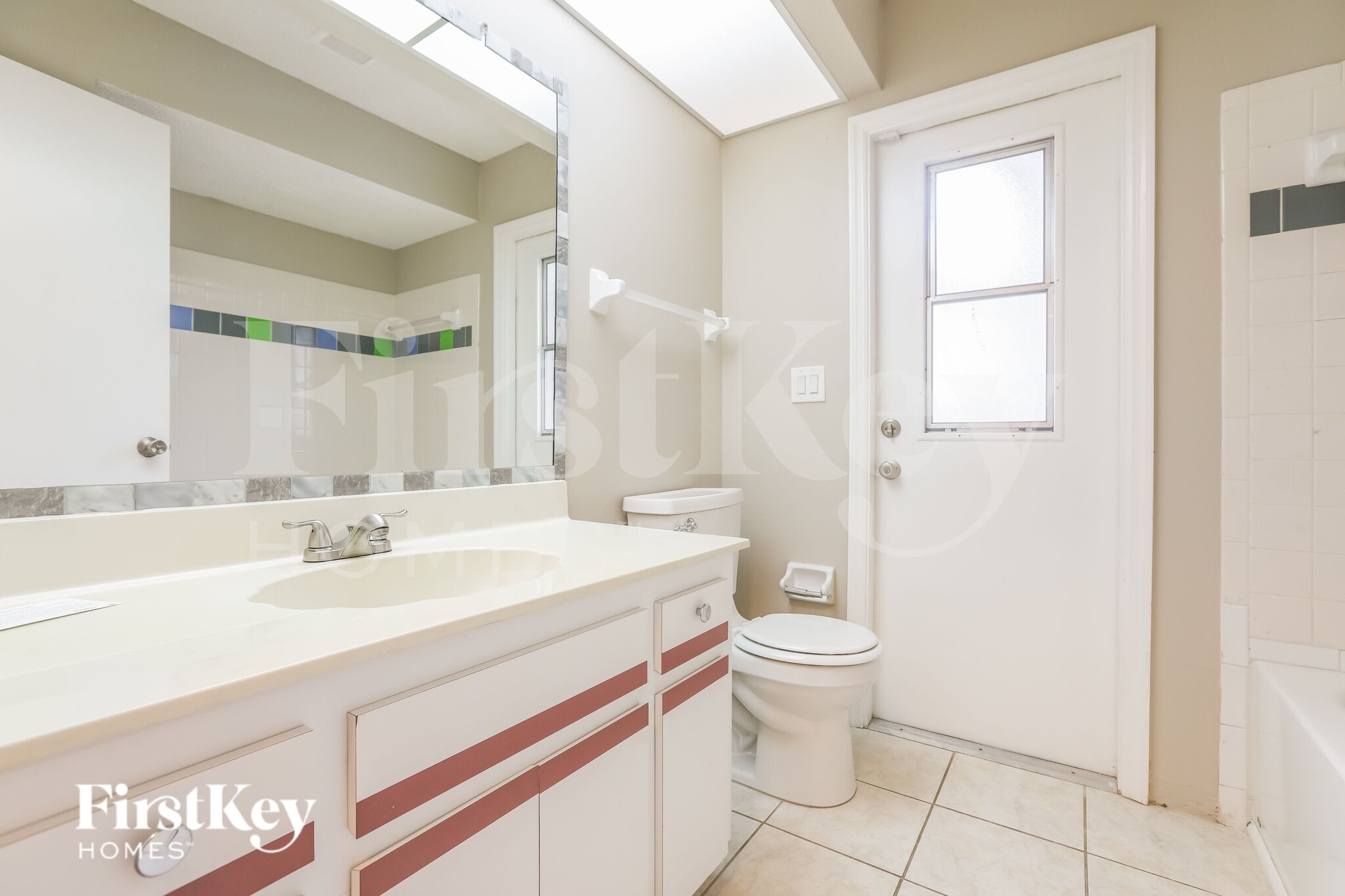 Building Photo - 23502 Shelby Ave