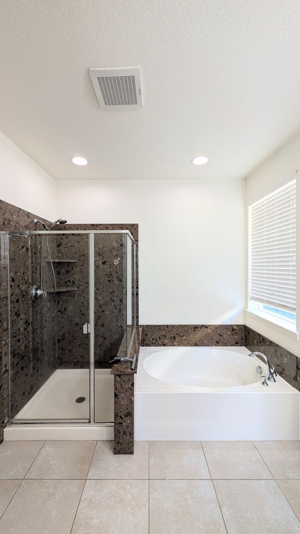 Building Photo - Perfect Single Story Home in Sacramento!