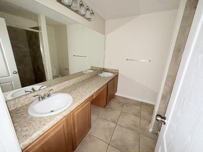 Building Photo - 2327 Aloha Bay Ct