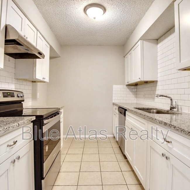 Building Photo - 1722 Fitzgerald Ct