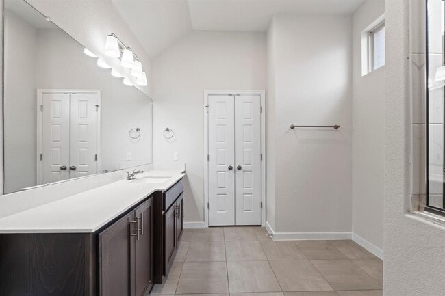 Building Photo - 3617 Kyler Gln Cv