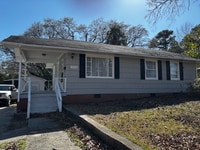 Building Photo - 1908 E Holly St