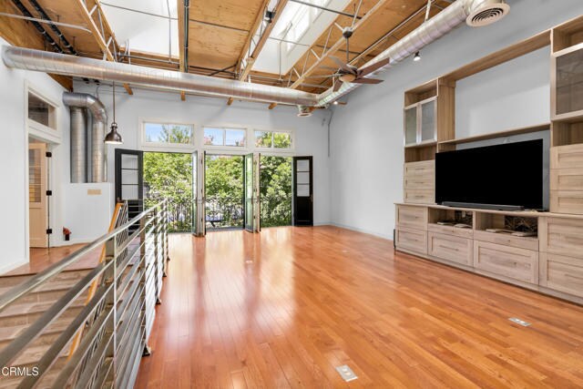 Building Photo - 68 E Montecito Ave