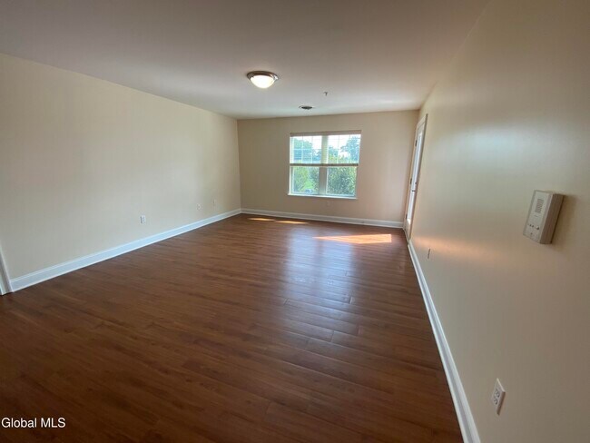 Building Photo - 74 Weibel Ave