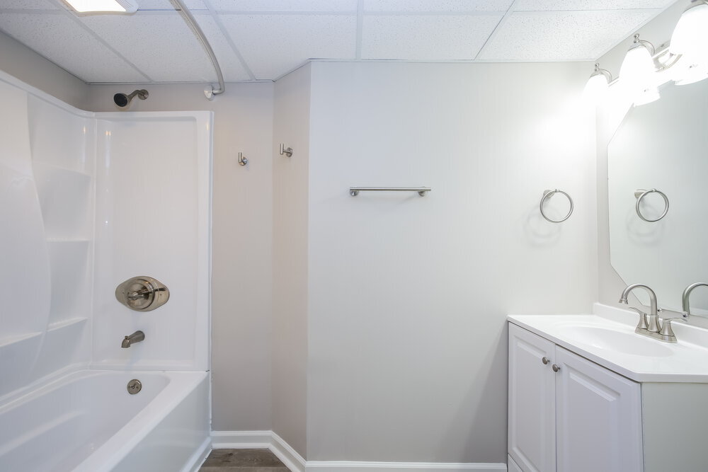 Building Photo - 1512 Berkhard Dr