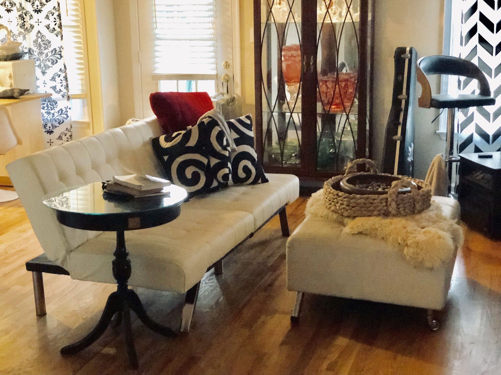 Building Photo - 210 Alum Springs Rd