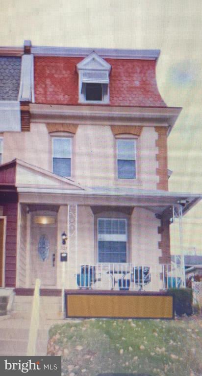 Primary Photo - 320 Loney St