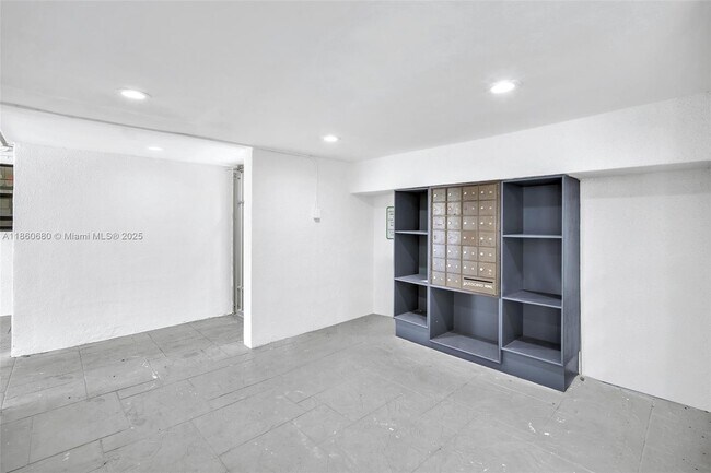 Building Photo - 3265 Virginia St