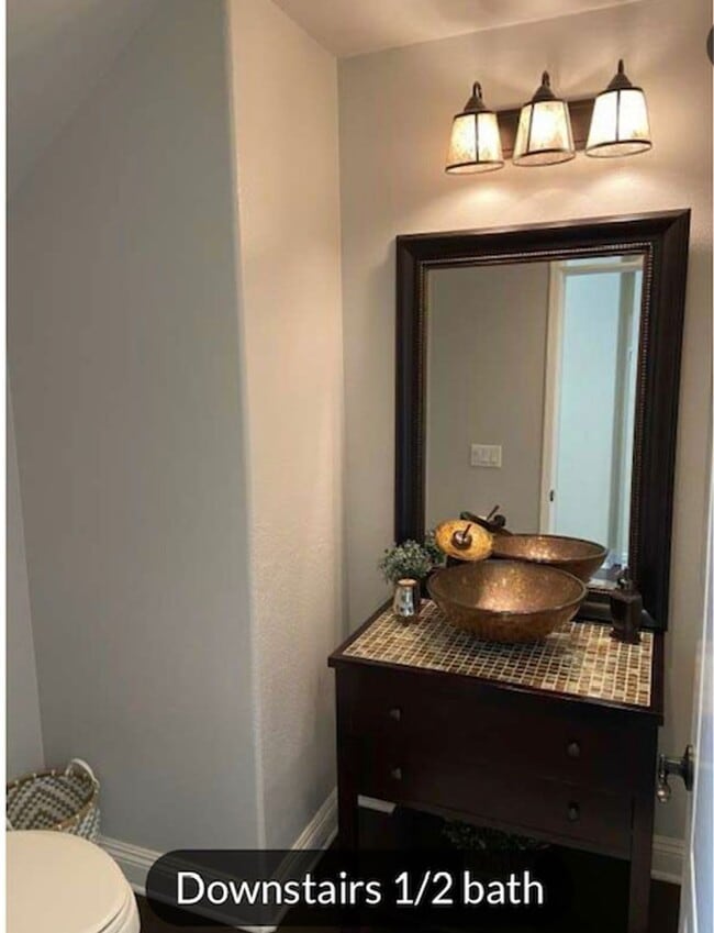 Building Photo - Beautiful, Expansive Paseo Del Sol Pool Home for Rent