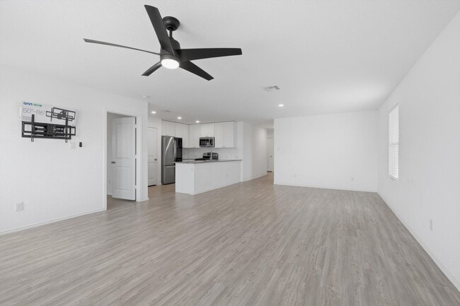 Building Photo - *Half off of the 1st months rent!*