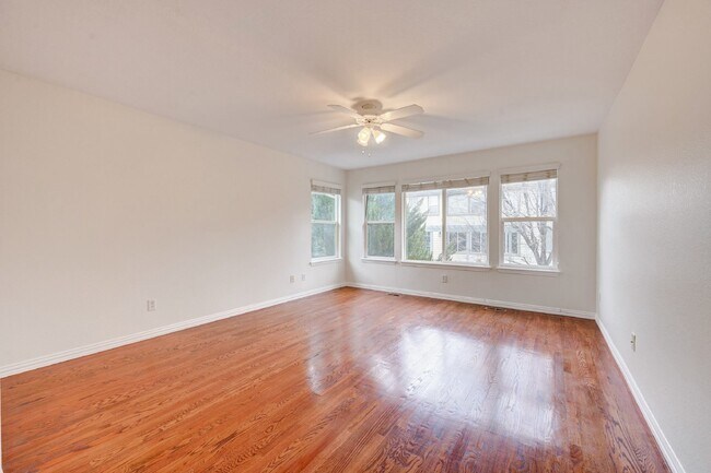 Building Photo - $3,995.00 - 5 Bedrooms, 4 Bathrooms, Single Family Home in Highlands Ranch with Fenced Yard!