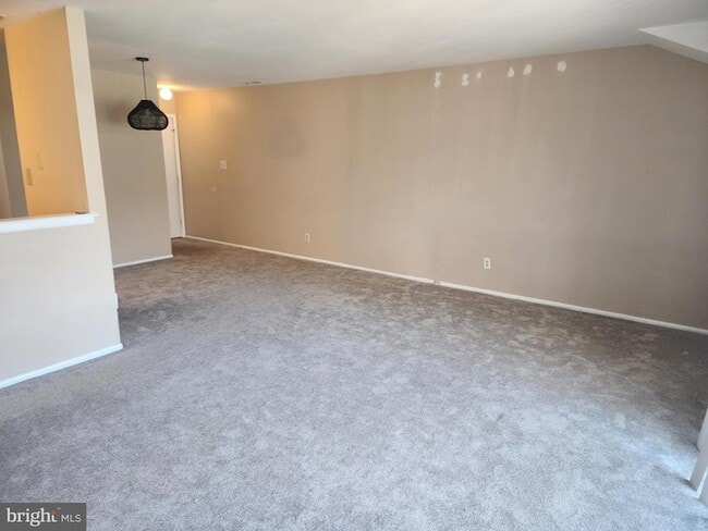 Building Photo - 1104 Woodhollow Dr