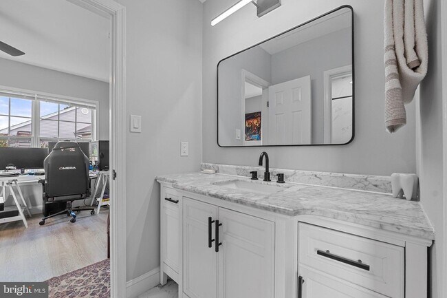 Building Photo - 6117 Blue Whale Ct