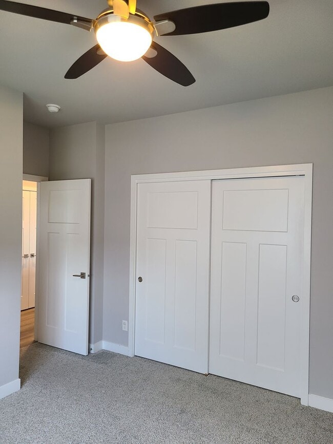 Building Photo - Four Bedroom Three Bath Single Family Home