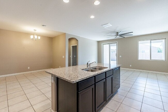Building Photo - 41391 W Williams Way
