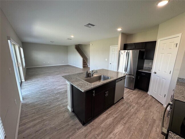 Building Photo - 4443 Quartz Ct