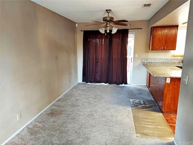Building Photo - 8443 Great Cir Dr