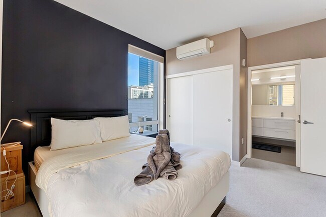 Building Photo - 11 Rose St