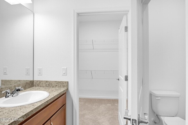 Building Photo - 513 High Tide Ln