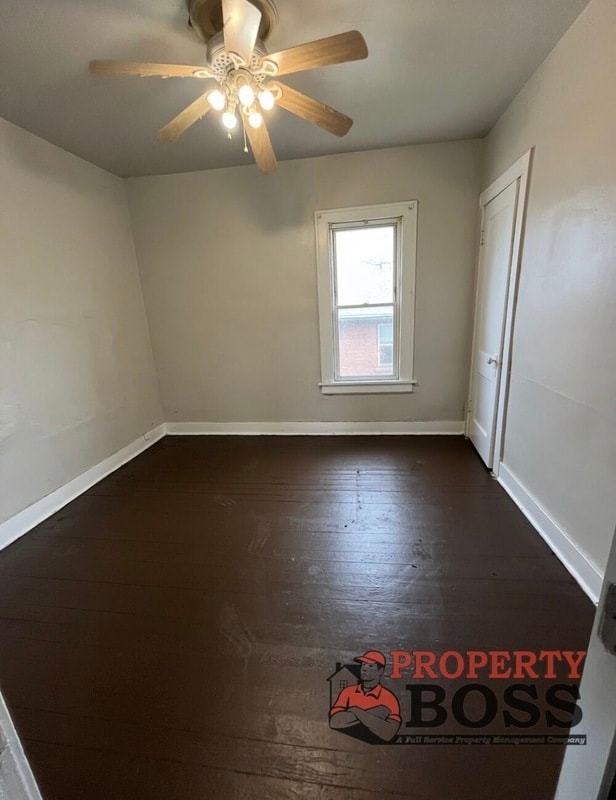 Building Photo - 519 W Columbus Dr