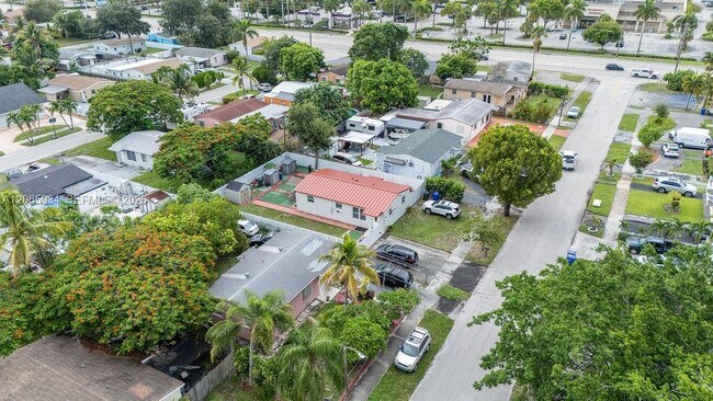 Building Photo - 1600 N 68th Ave
