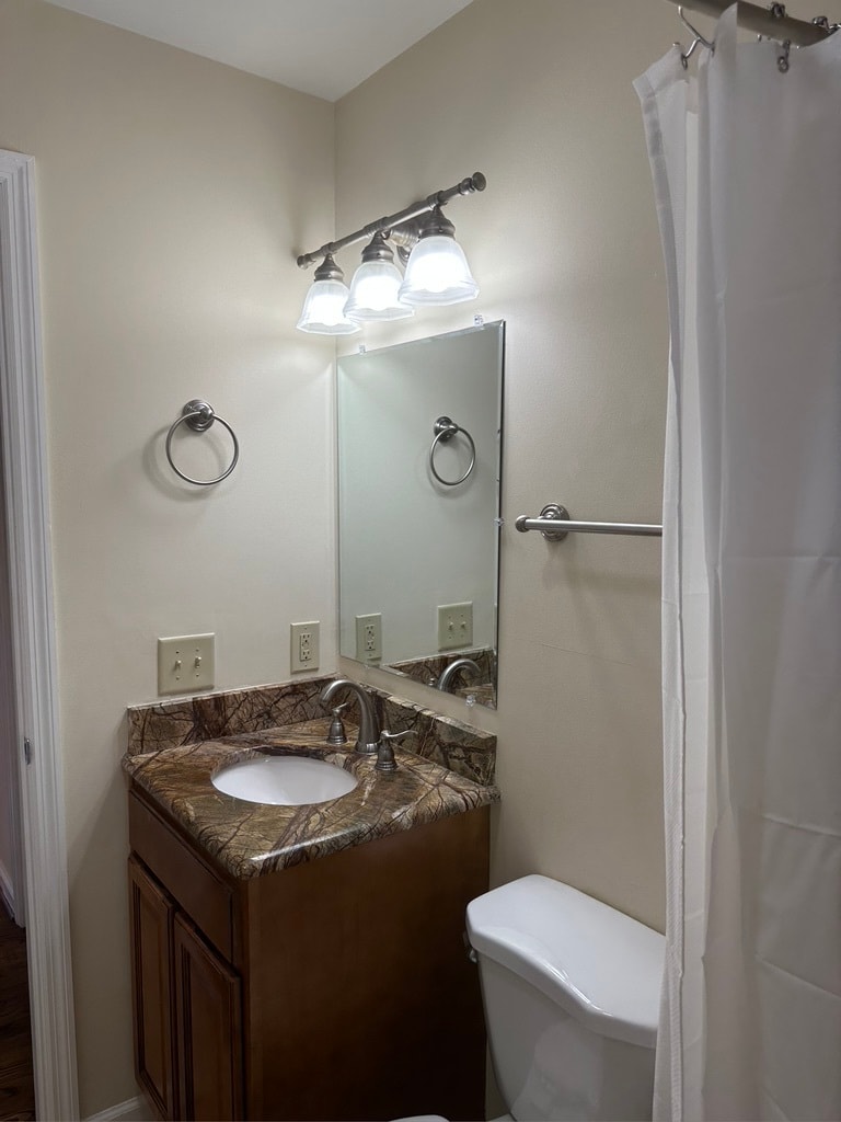 Building Photo - 3416 Dakota Ave