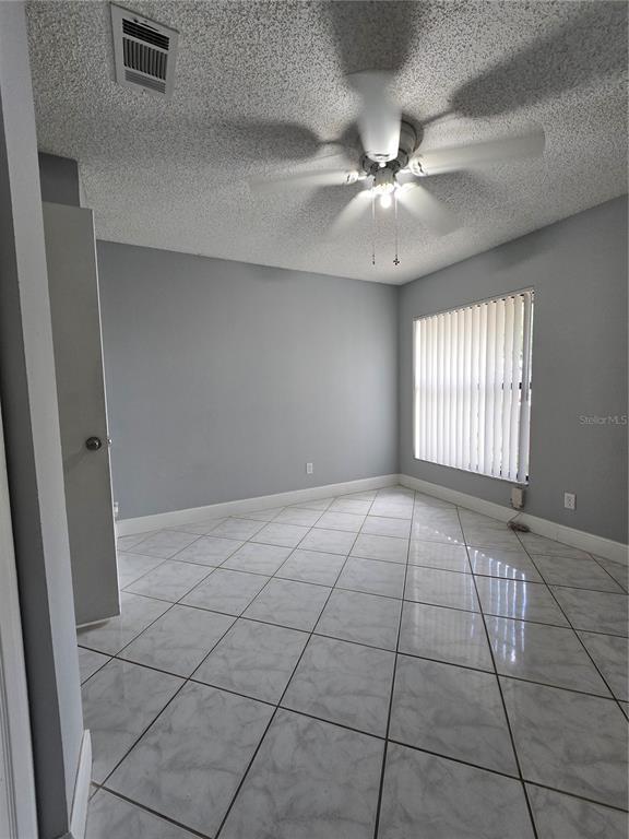 Building Photo - 5401 Hopedale Dr