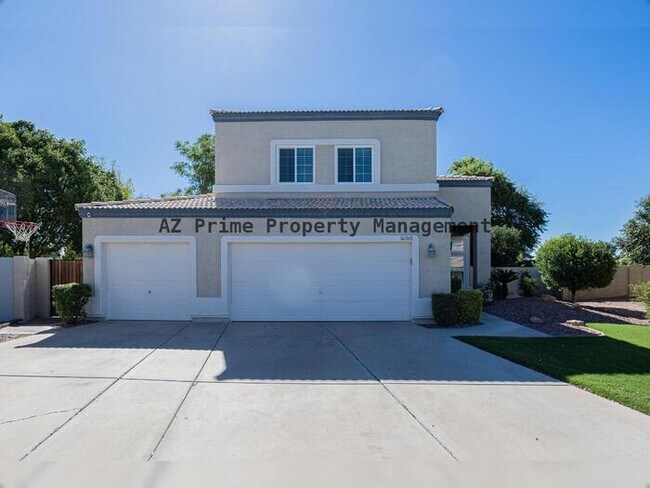 Building Photo - 1343 E Beacon Dr