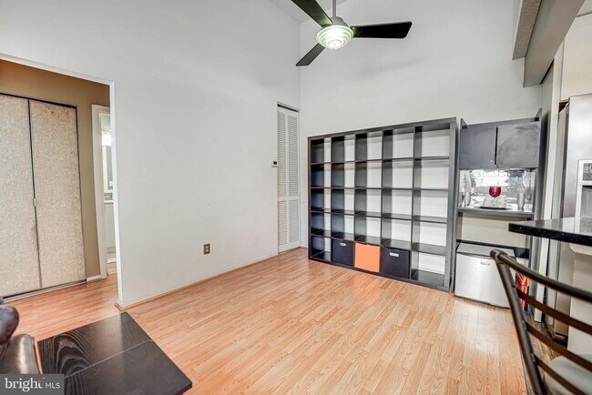 Building Photo - 11741 Summerchase Cir