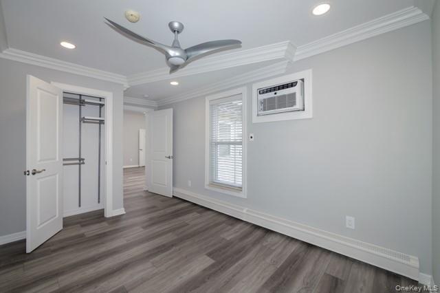Building Photo - 183 N Wellwood Ave