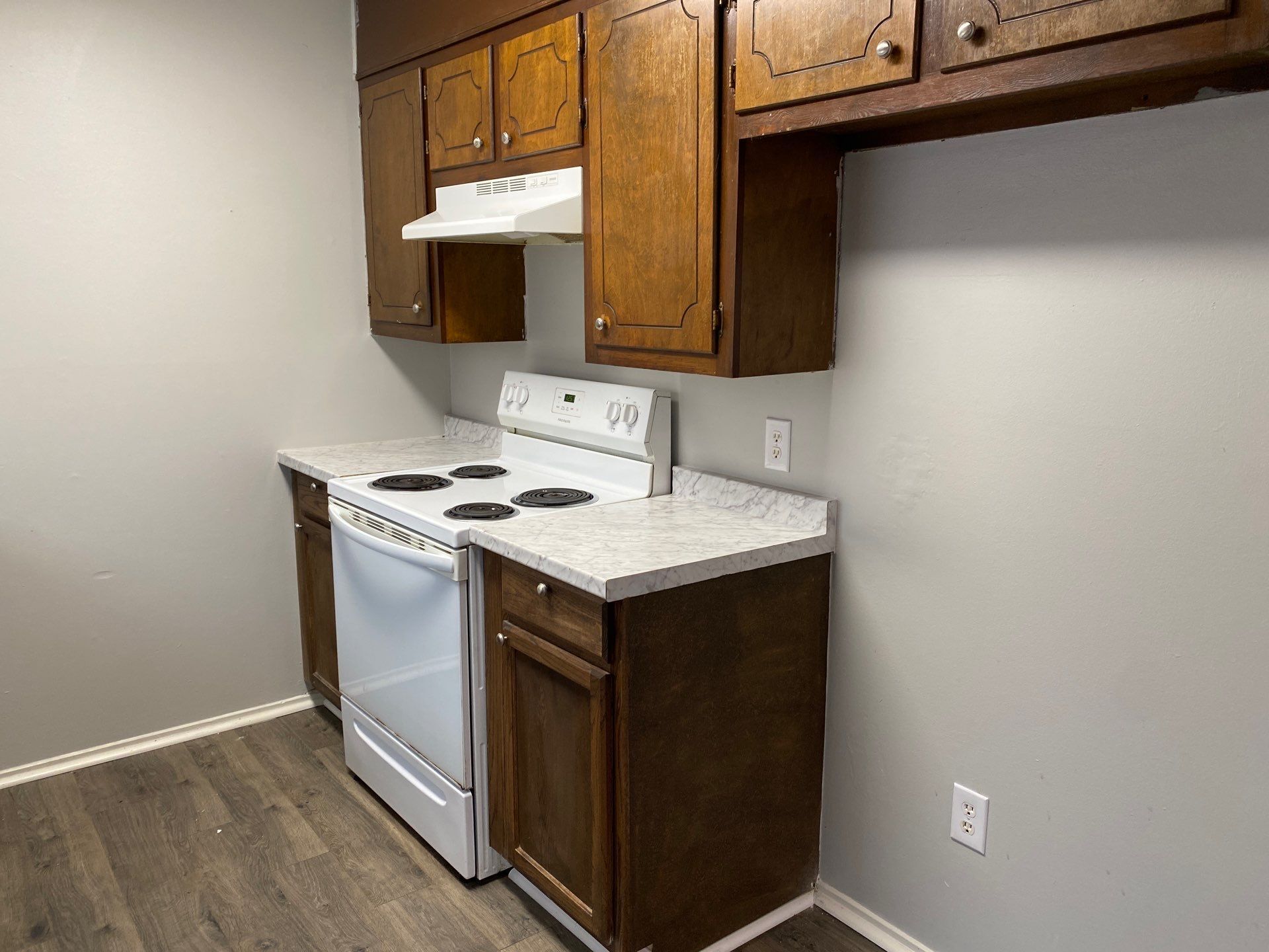 Building Photo - 4 Susan Cv