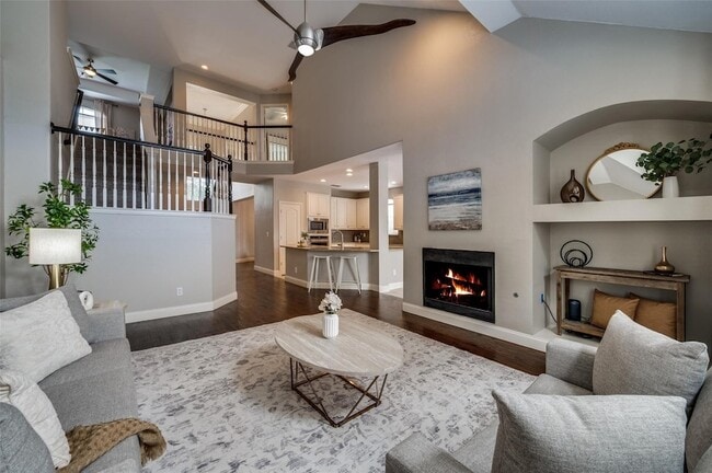 Building Photo - 4621 Hinton Dr