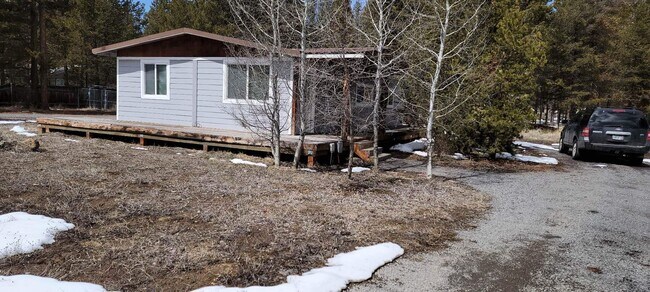 Building Photo - Cute Home in Quiet Neighborhood