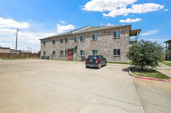 Building Photo - 512 E Hazelwood St