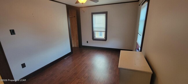 Building Photo - 138 Sand St