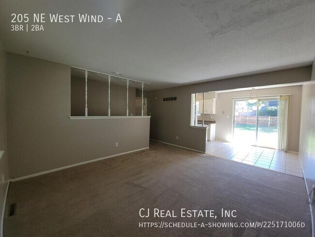 Building Photo - 205 NE Westwind Dr