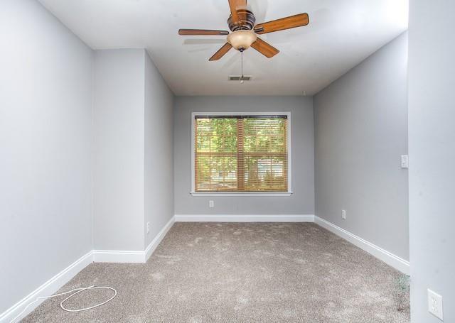 Building Photo - 831 Tanner Dr