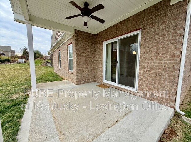 Building Photo - 242 Ikebana Dr