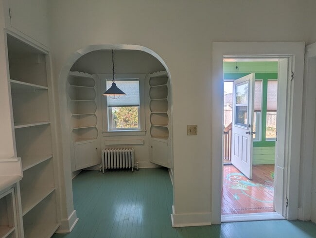 Building Photo - Charming 3-Bedroom Bremerton Home