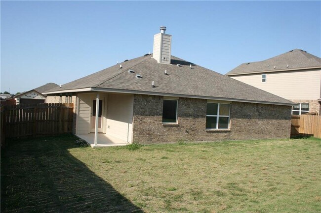 Building Photo - 6100 Cordillera Dr
